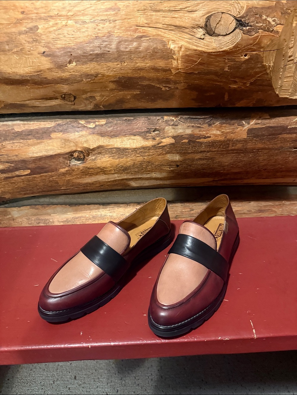 🖤Women’s 10 Leather Pikolinos Loafers in Burgundy,Tan,& black